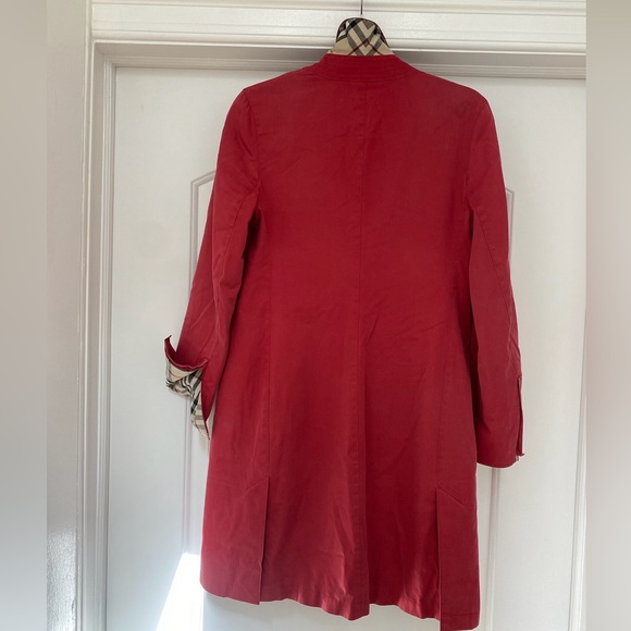 Burberry Mid-length Heritage Car Coat: Red - Picture 2 of 14